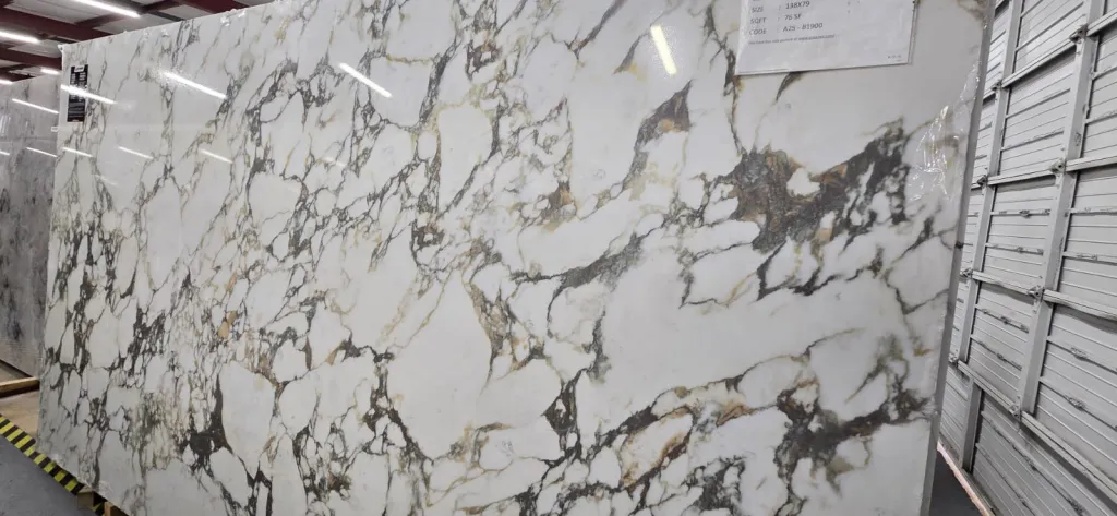 Calacatta Gold Luxe Quartz slab
